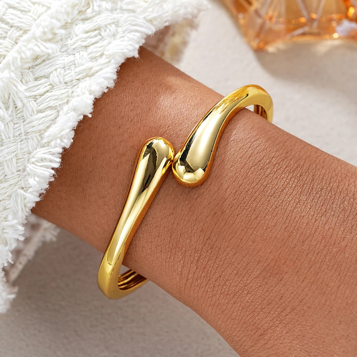 Aurelia Gold Curve Bracelet