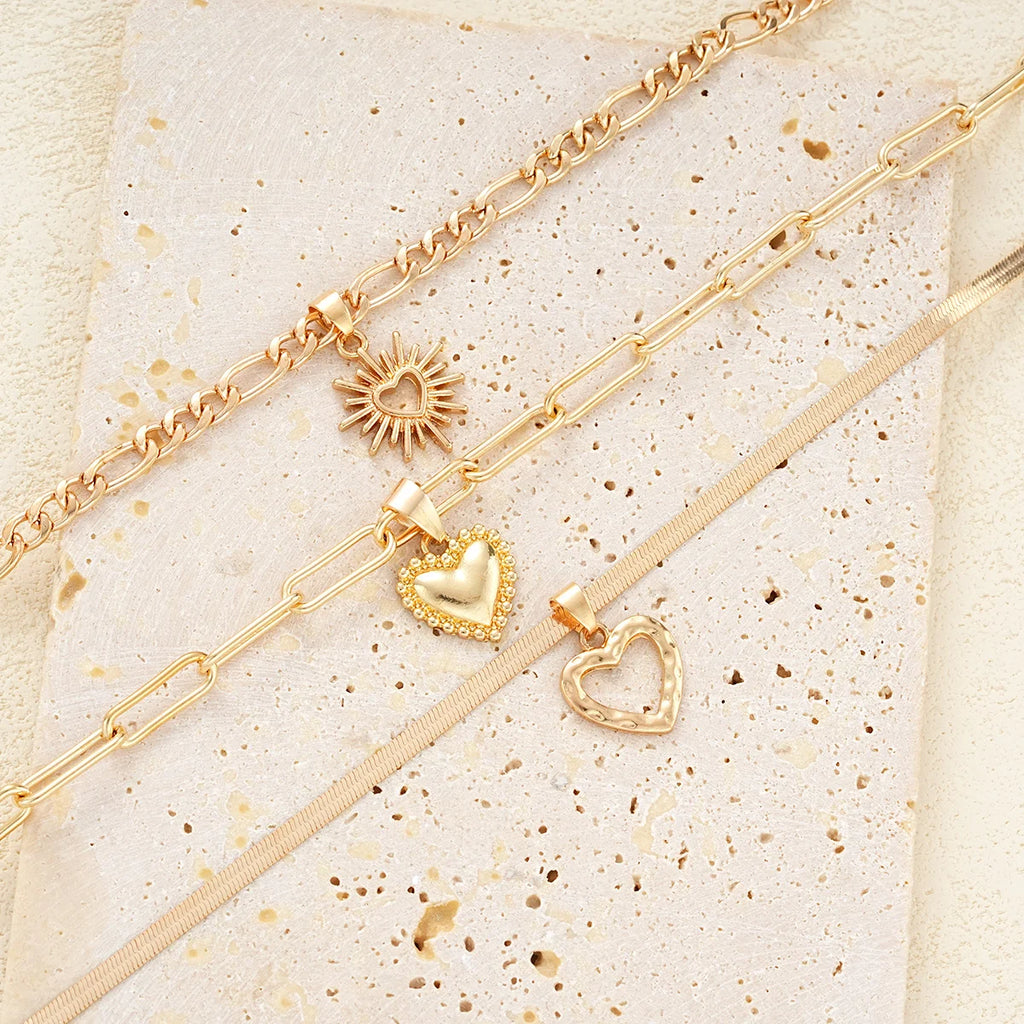 3Pcs/Set Boho Heart Pendant Necklace for Women European And American Copper Metal Gold Color Hollow Love Necklace Punk Jewelry