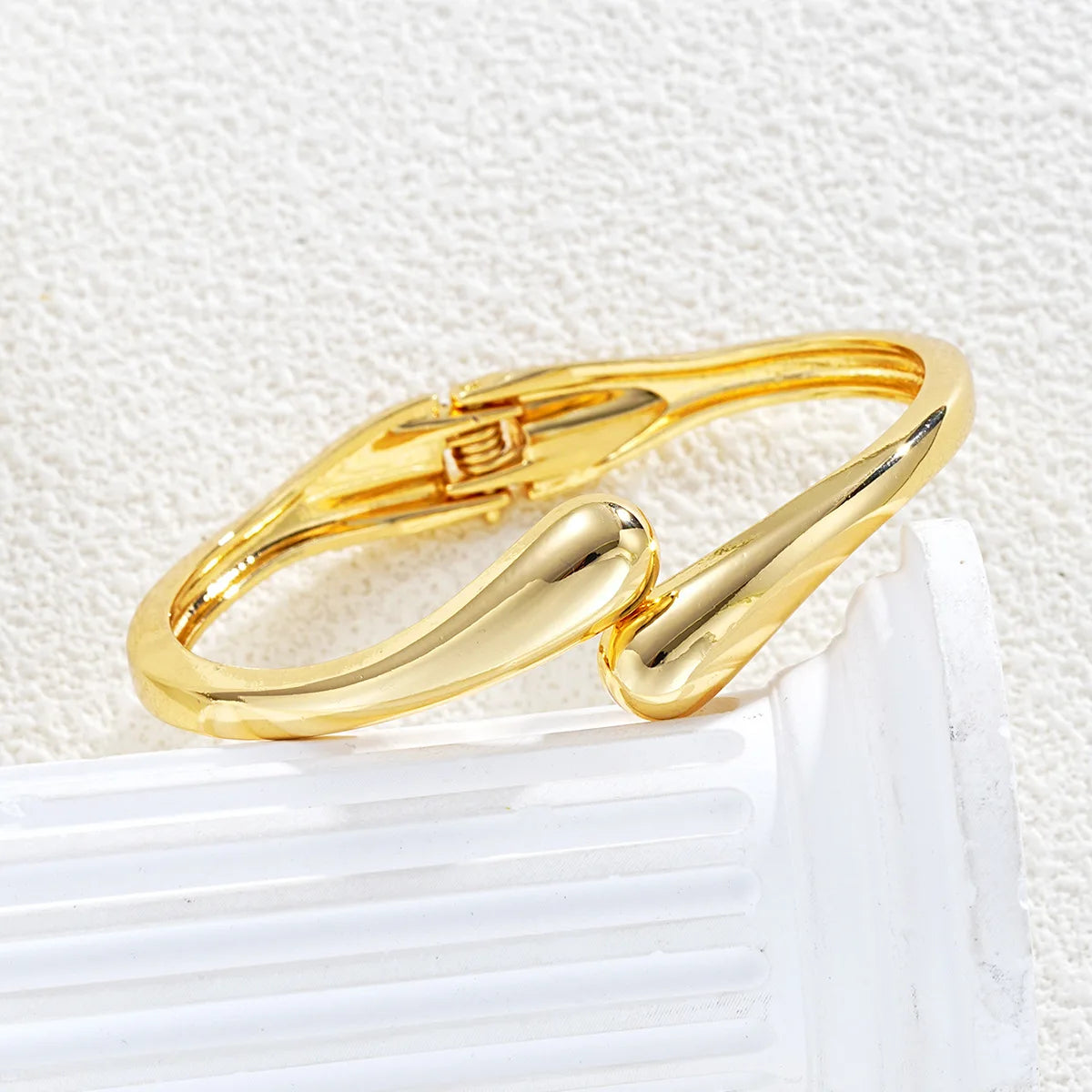 Aurelia Gold Curve Bracelet