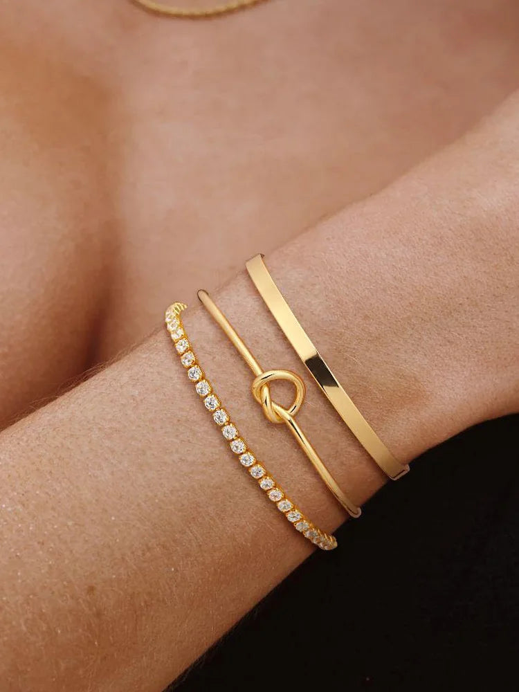 Elara Gold Layered Bracelet Set